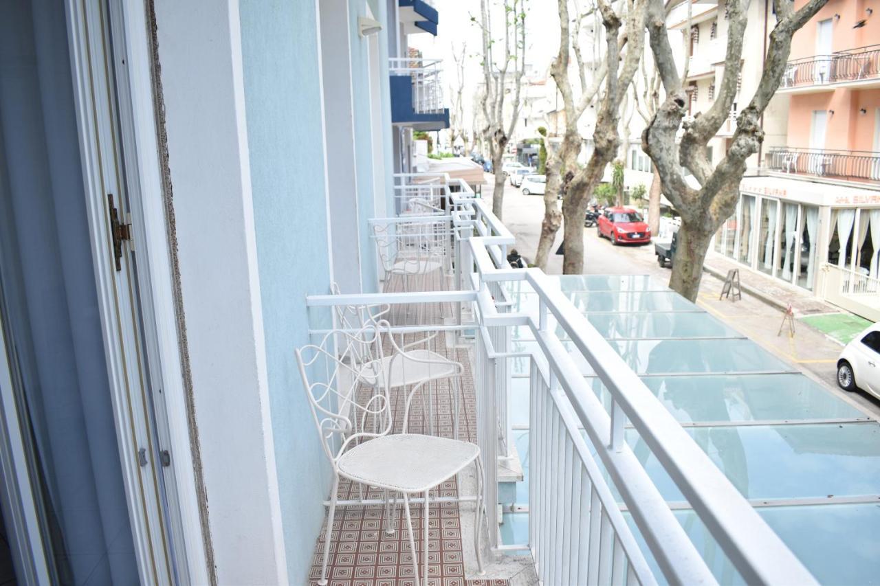 Hotel Ginevra E Residence Cattolica Zewnętrze zdjęcie